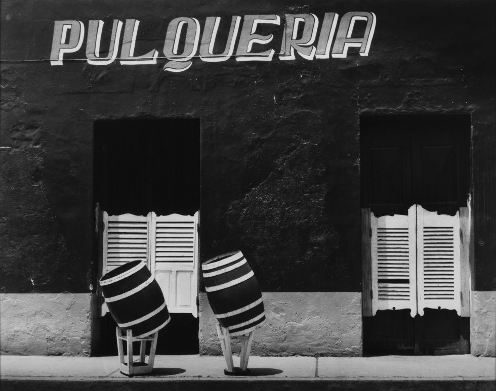 Barriles borrachos-Pulquería.jpg