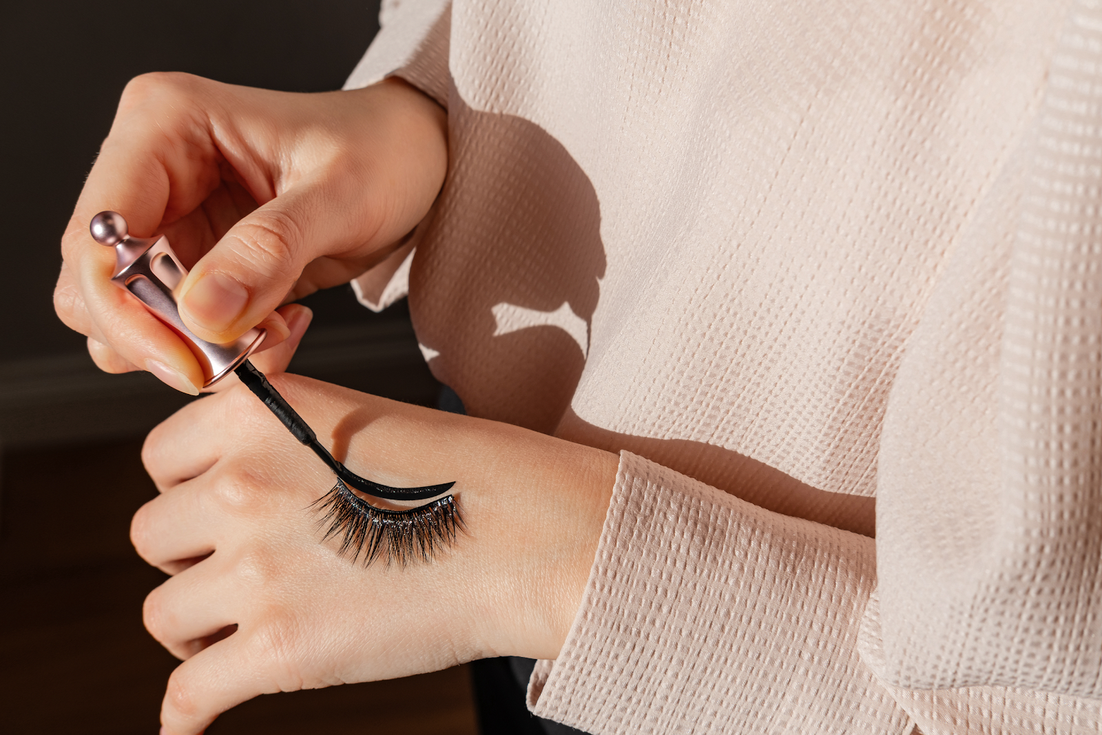 What Are the Potential Side Effects of Magnetic Eyeliner and Eyelashes?