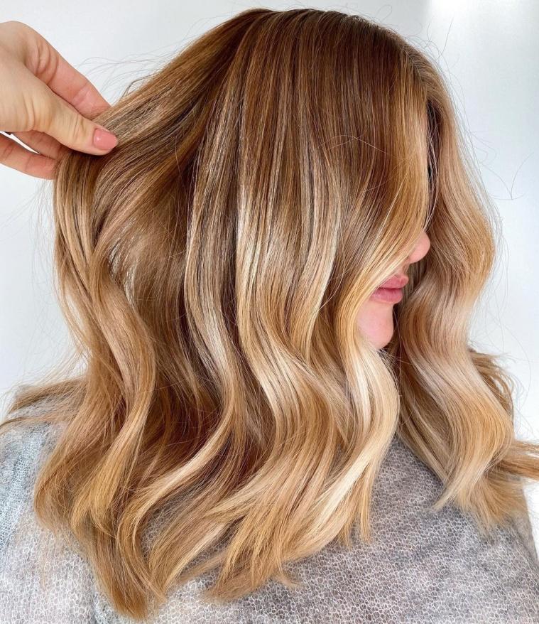 30 New Honey Blonde Hair Color Ideas for 2022 - Hair Adviser