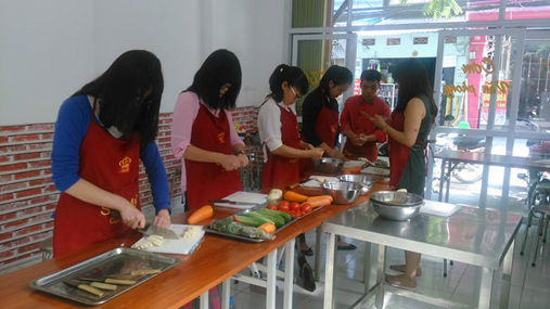 Học nấu ăn online ở đâu tốt nhất Hà Nội