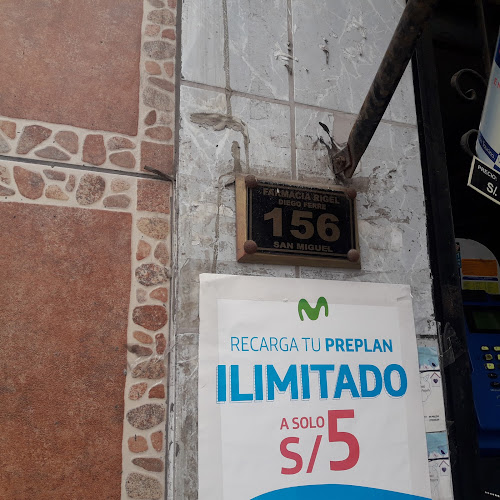 Comentarios y opiniones de Farmacia Rigel