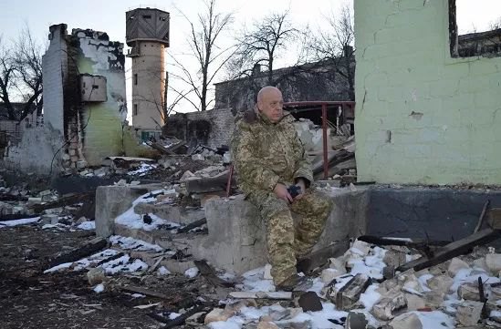 Губернатор Москаль в разрушенной Новотошковке
