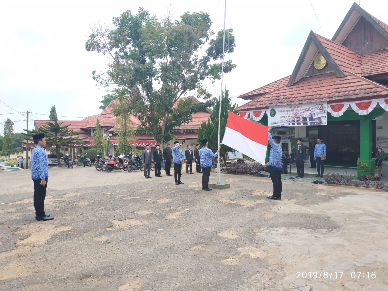 HUT RI KE-74, PA DAN PN NANGA BULIK GELAR UPACARA BERSAMA