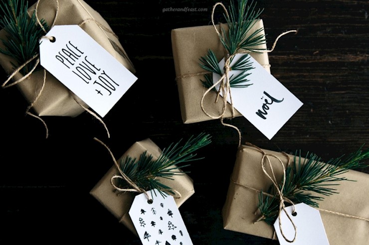 christmas-gift-tags-neutral-above