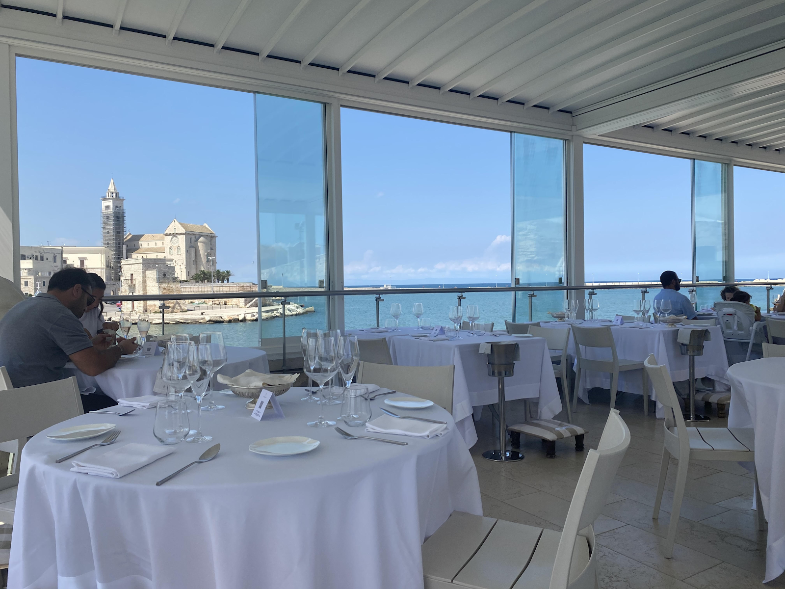 Le Lampare al Fortino: cucina di mare strepitosa in una delle location più  belle della Puglia