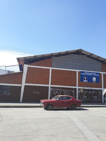 la y, Unidad Nacional & Calle Esmeraldas, Cuenca, Ecuador