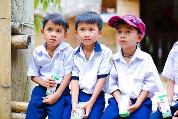 Nỗ lực của thế giới và Việt Nam để chăm sóc dinh dưỡng cho trẻ em thông qua sữa học đường