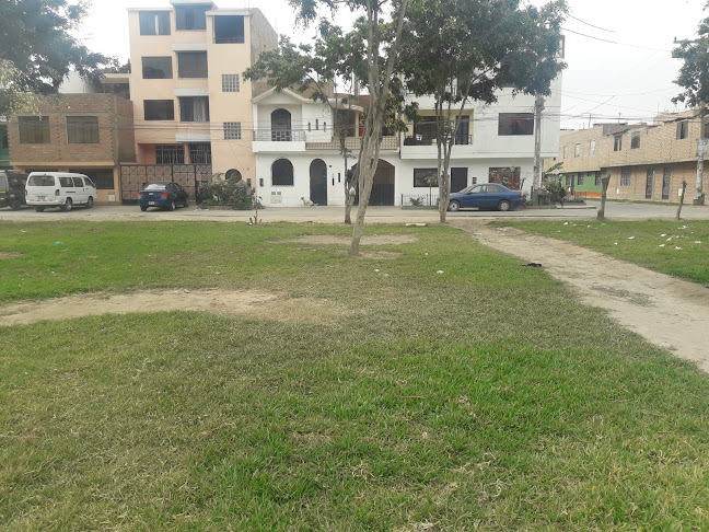 colegio san francisco de cayran - Lima