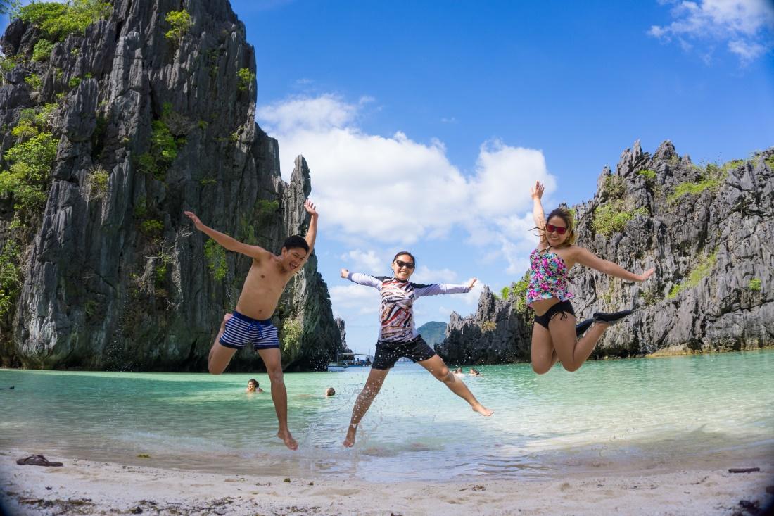 Jump Shot, Tour C, Hidden Beach, El Nido, Palawan