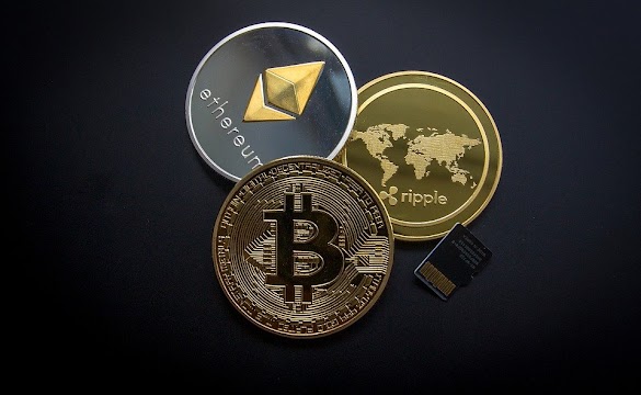 How To Day Trade Cryptocurrency For Beginners : Day Trading Absolute Beginners Guide To Trading Cryptocurrency Including Bitcoin Ethereum Altcoins By Stephen Satoshi : Day trading cryptocurrencies is possible thanks to the market's characteristic wild swings in price, and using leverage to maximize your profits is commonplace.