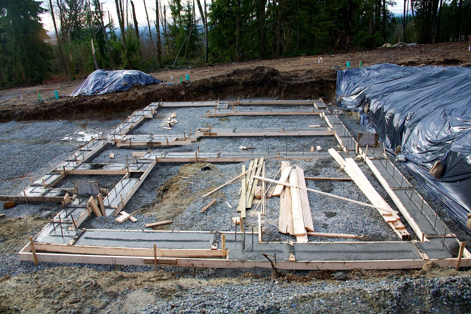 can concrete footings be poured in sections