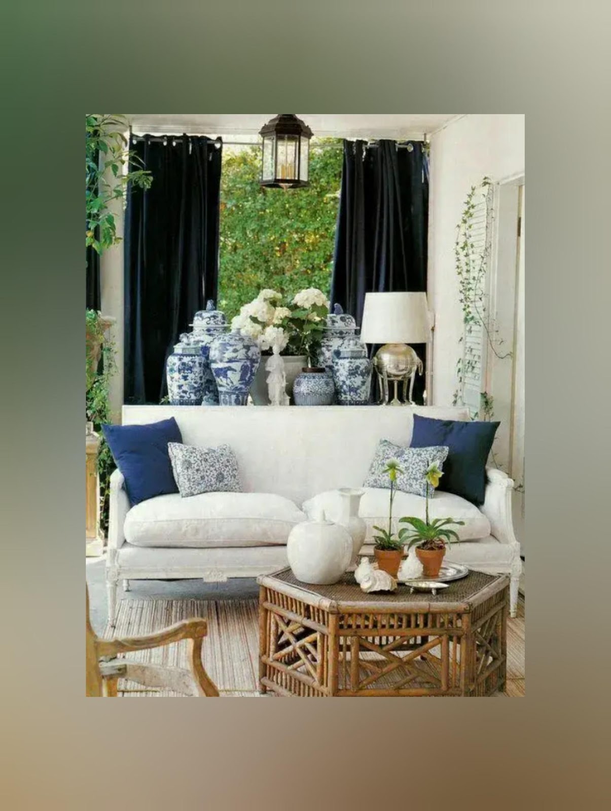 Styling and decorating with blue and white ginger jars in a formal lounge 
