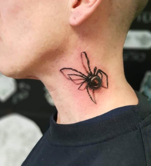 Under Lyme Simple Neck Design