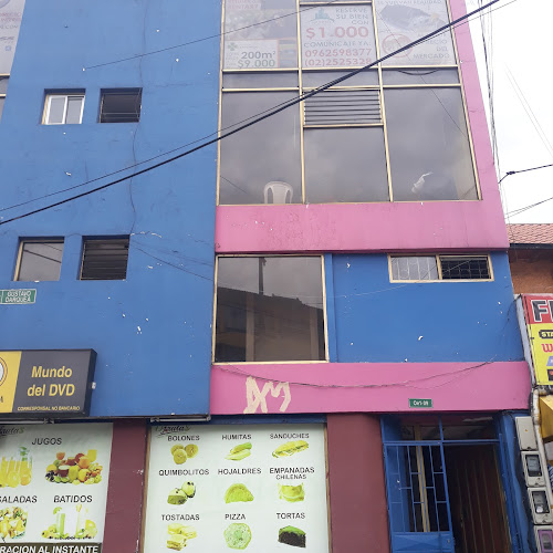 Vozandes, Quito 170104