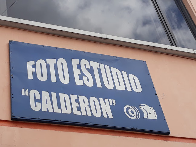 Foto Estudio Calderon - Estudio de fotografía