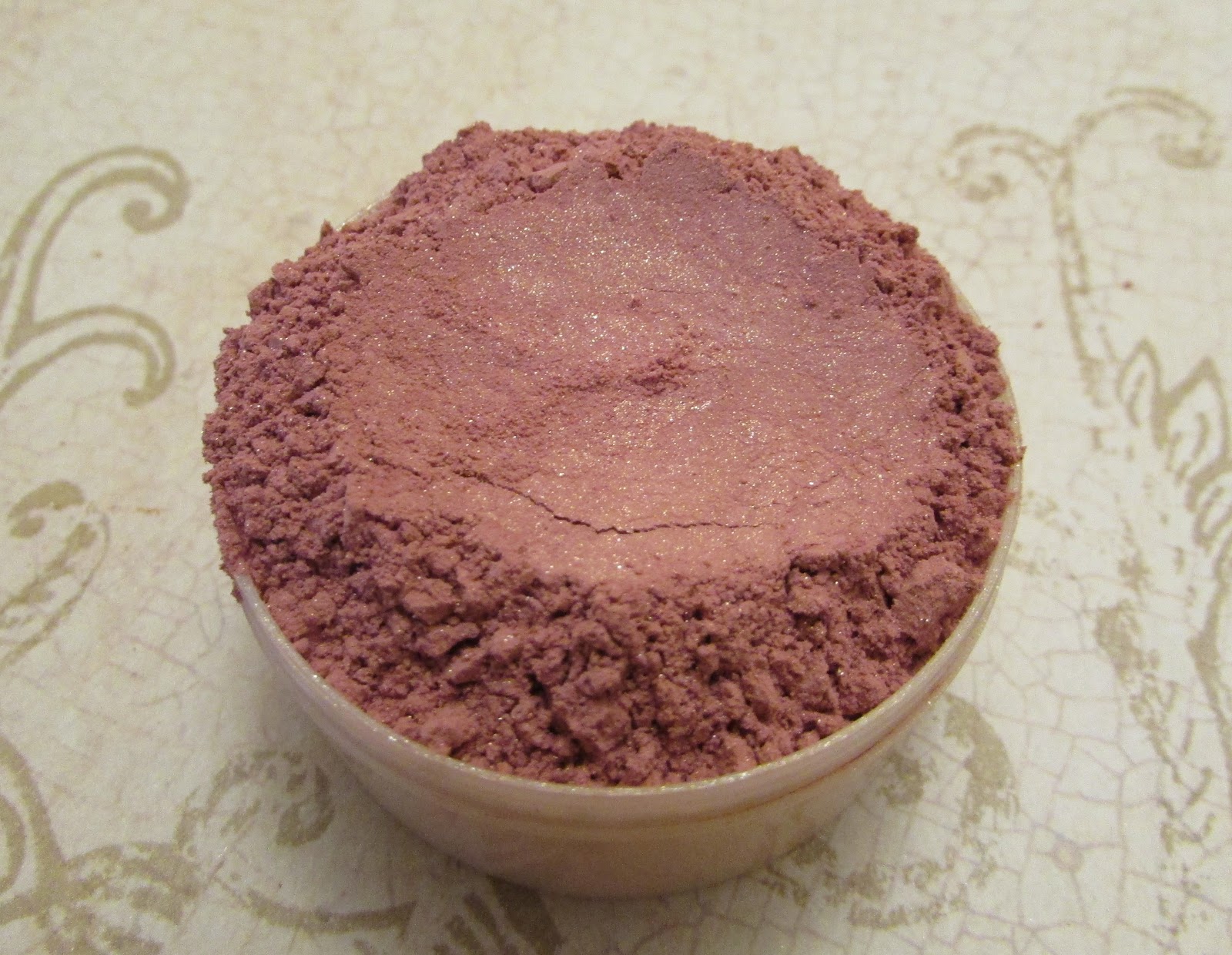 apple red 3.JPG