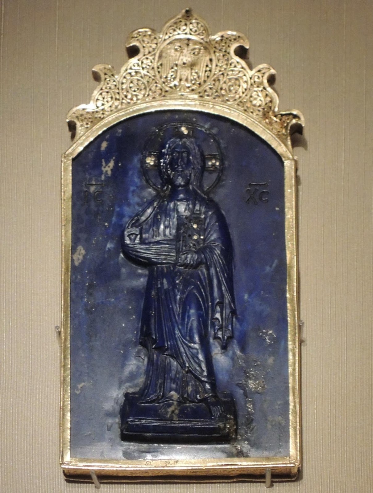 Pantocrator,_lazurite_(10-14_c.,_Kremlin_museum)_01_by_shakko.jpg (2499×3307)