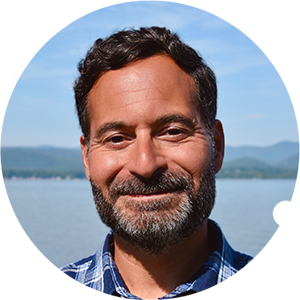 Jason Tandon headshot