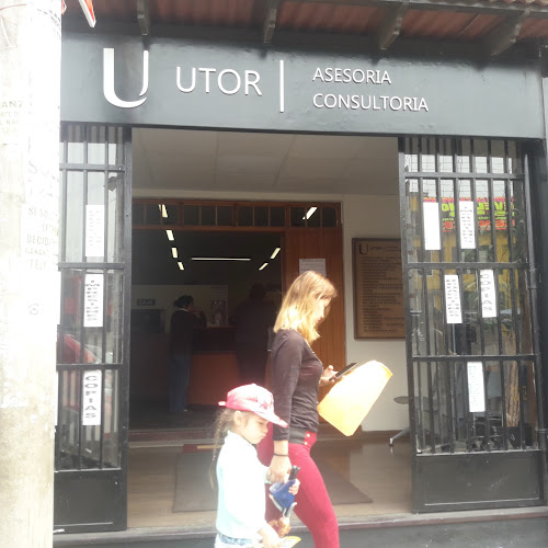 Opiniones de notaría Utor Quiñe en Santa Anita - Notaria
