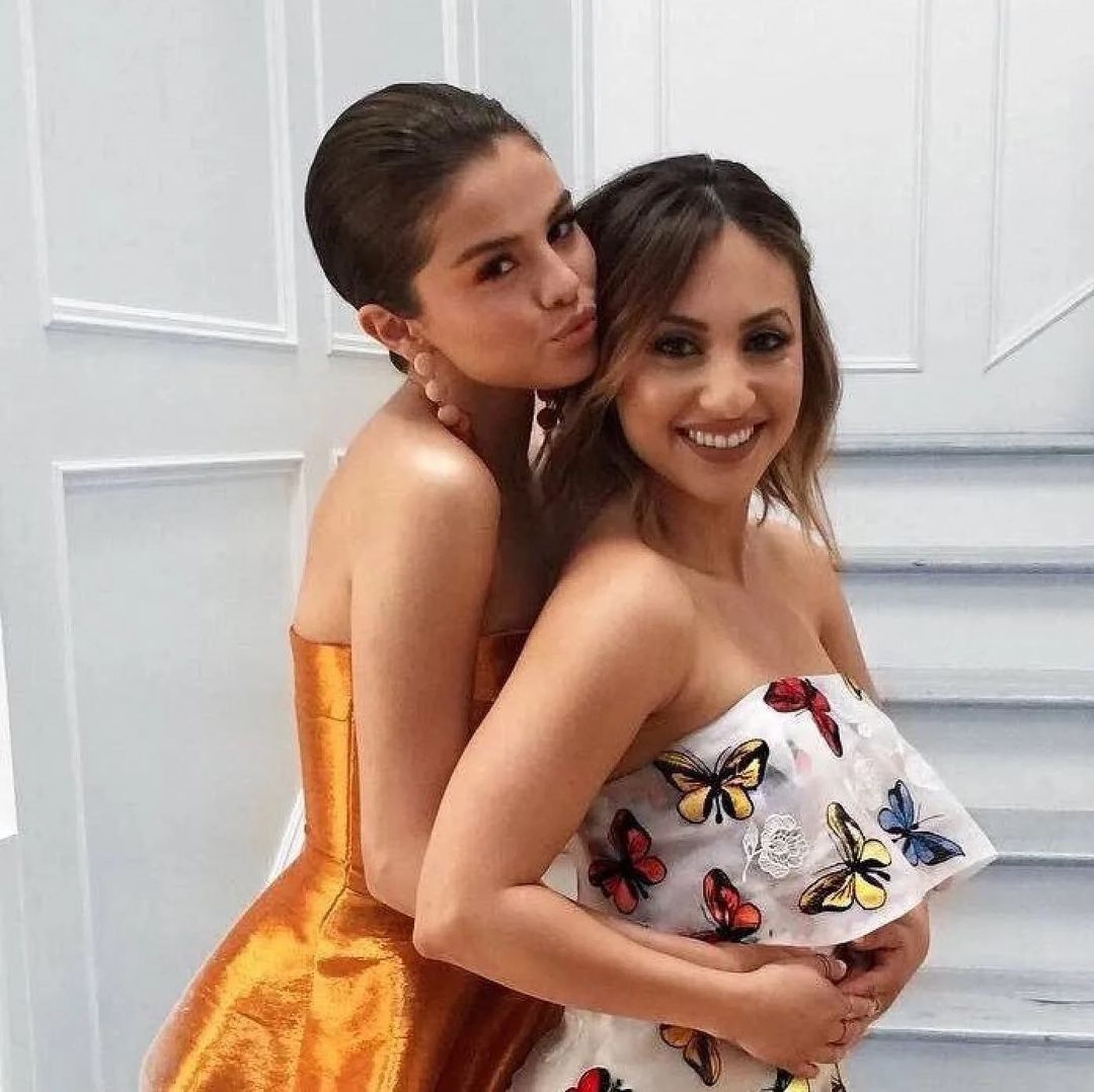 Selena Gomez Francia Raisa historia de su amistad