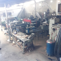 Mecanica Automotriz - Taller de reparación de automóviles