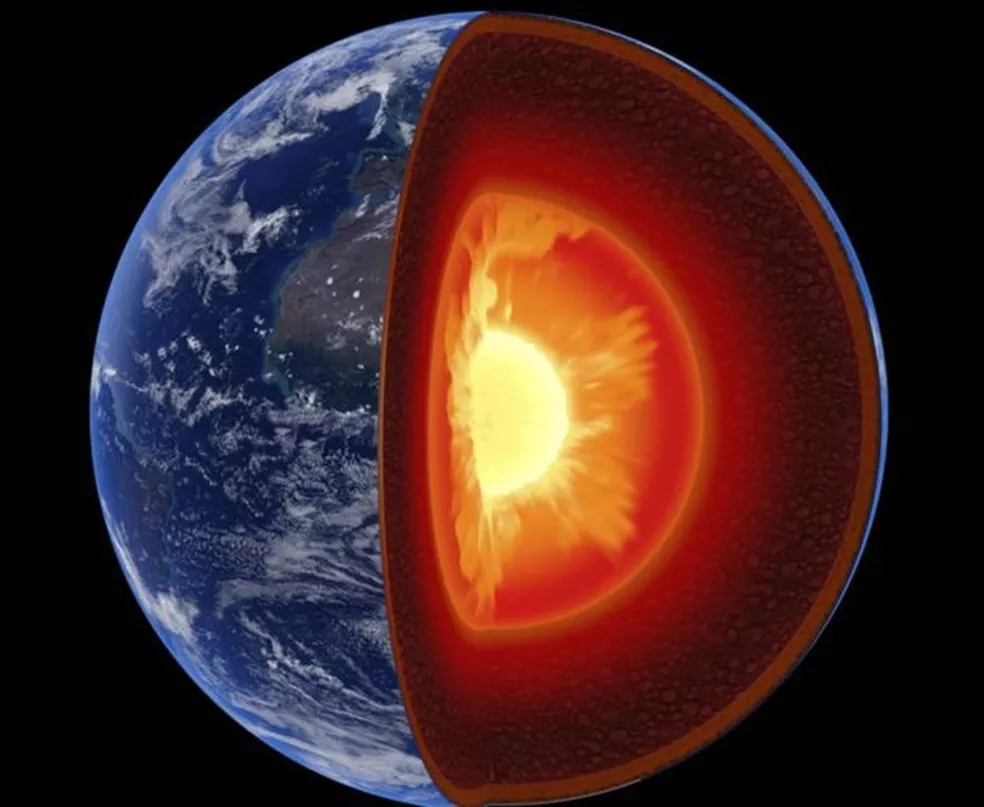 Estudo aponta que núcleo da Terra desacelerou, e fenômeno pode afetar duração dos dias