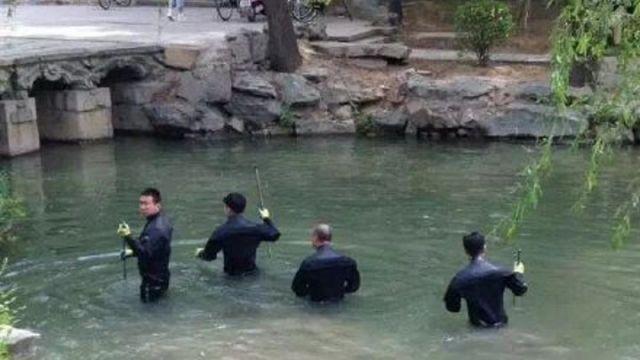 克强到北大:特警埋伏未明湖 用餐食物特供
