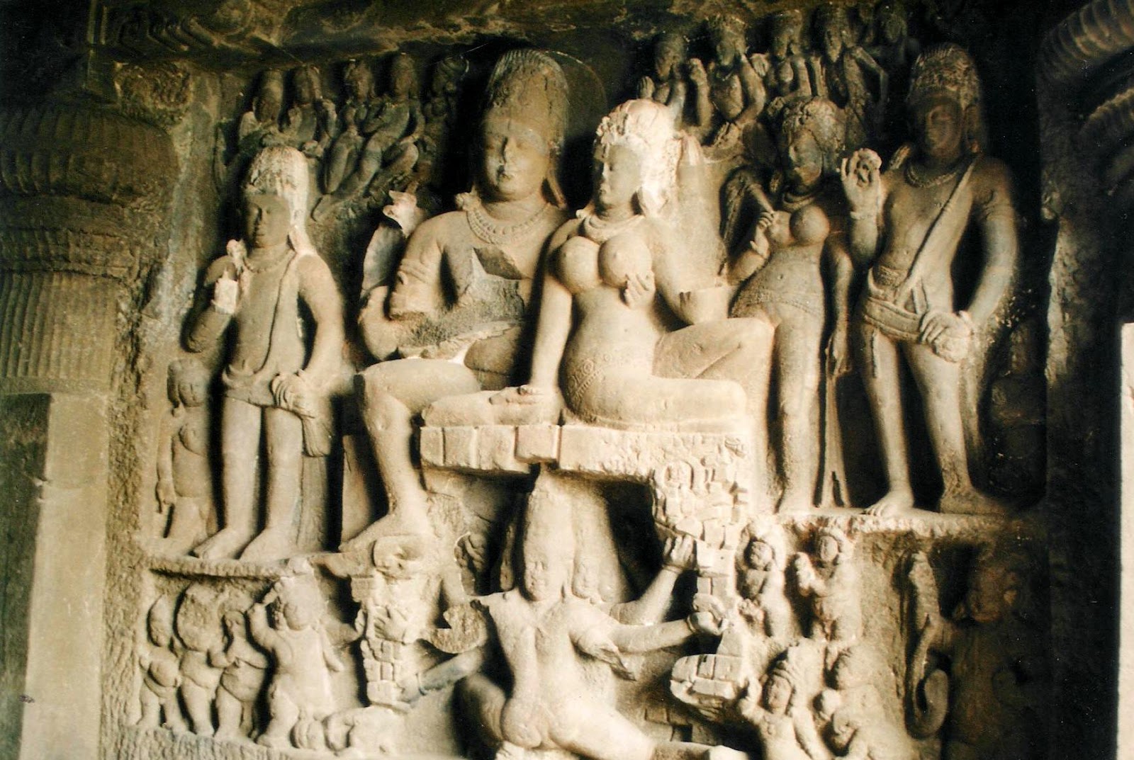 Ellora_Caves,_Picture_4.JPG