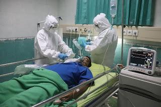 Covid-19 patient under treatment