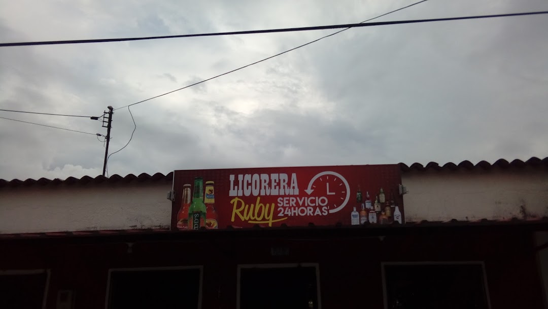 Licorera Ruby