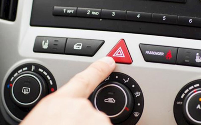 Lái xe cần hiểu rõ chức năng của các nút trên xe ô tô