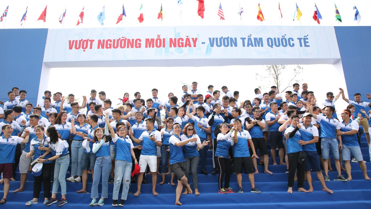 kich-ban-team-building