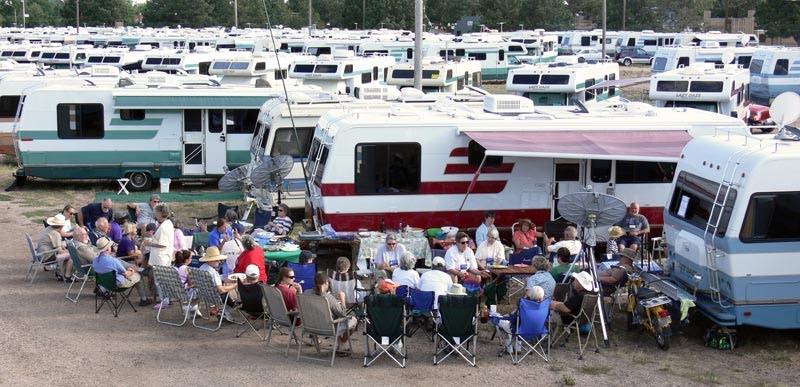Class C RV Brands What Makes Lazy Daze Great