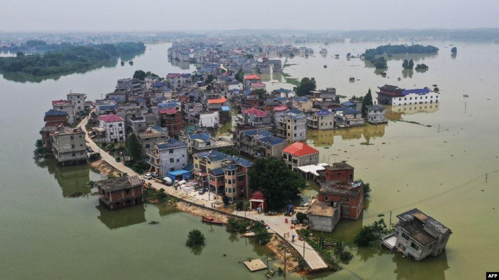 https://gdb.voanews.com/8BE5EB62-67DD-4794-A663-17EC63D09309_w1023_r1_s.jpg