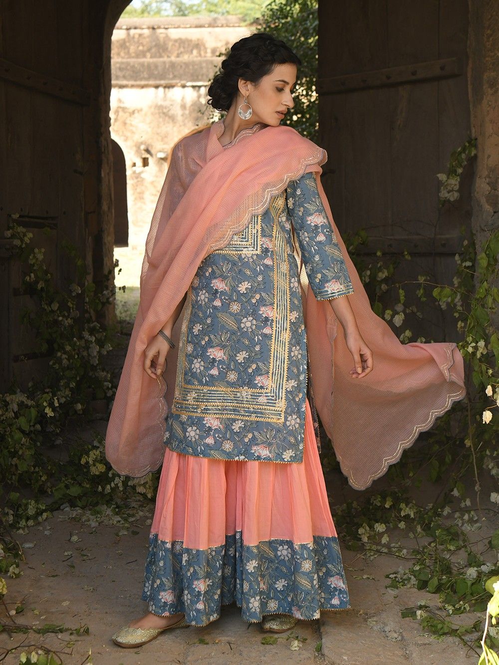 the loom - Blue Hand Block Printed Cotton Gota Kurta 