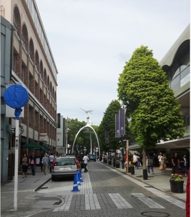 8 Real-life Locations of Bungo Stray Dogs in Japan to Visit - Motomachi road
