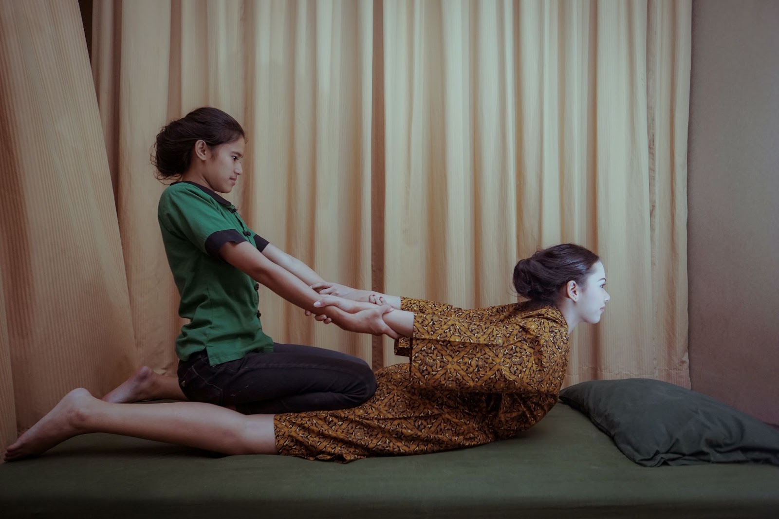 Manfaat Thai Massage Untuk Kesehatan!