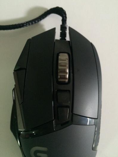 C:\Users\MaeMassize\Desktop\Review Logitect\Mouse\รูปใช้งาน\เม้าบน.jpg