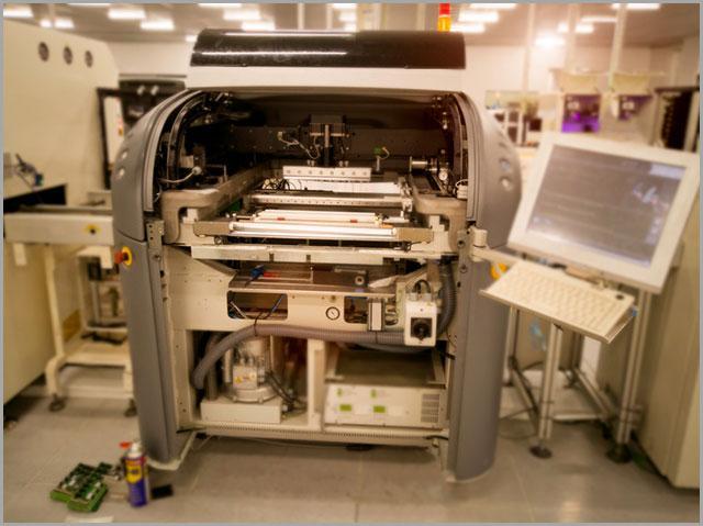 Stampante PCB: la migliore soluzione per la produzione di circuiti stampati
