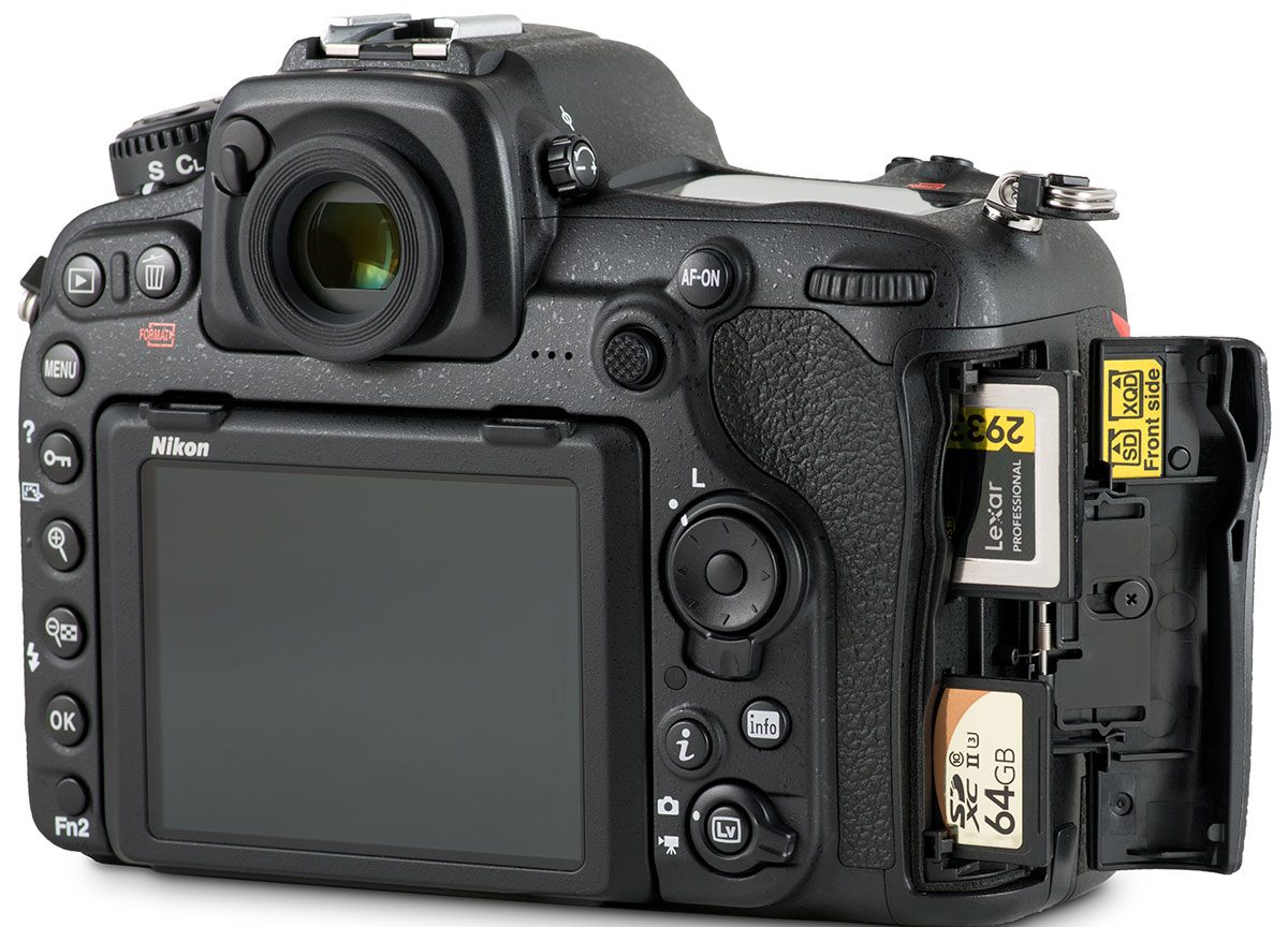 Nikon D500