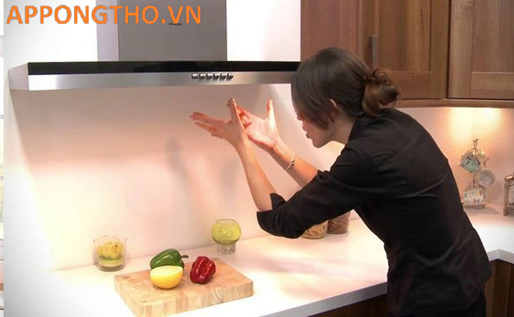 D:\THANH HONG\CONTENT\TTBH\Thang 5\1505\10 sự cố thường gặp ở máy hút mùi\Ảnh 10 sự cố thường gặp ở máy hút mùi\10-su-co-thuong-gap-o-may-hut-mui-2.png