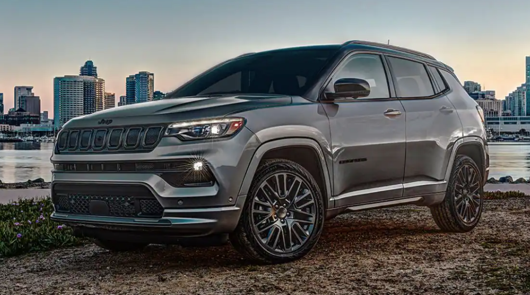 Is the Jeep® Compass a Good Vehicle for Growing Families? – Hunt