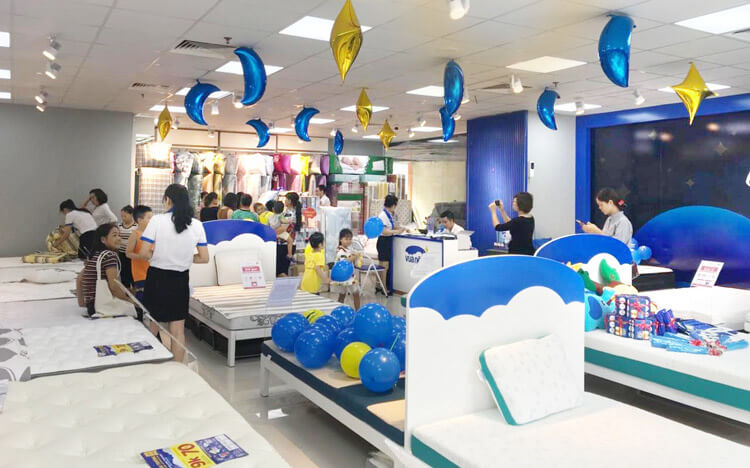 Hệ thống showroom Vua Nệm là một trong những địa chỉ mà bạn có thể mua nệm cao su