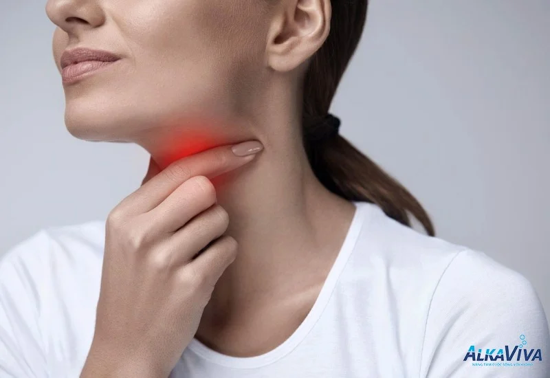 CÁC LOẠI NƯỚC UỐNG TỐT CHO BỆNH VIÊM HỌNG BẠN CẦN BIẾT