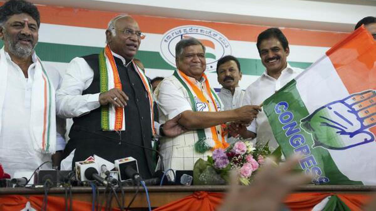 Ex-Karnataka CM Jagadish Shettar joins Congress - Asiana Times