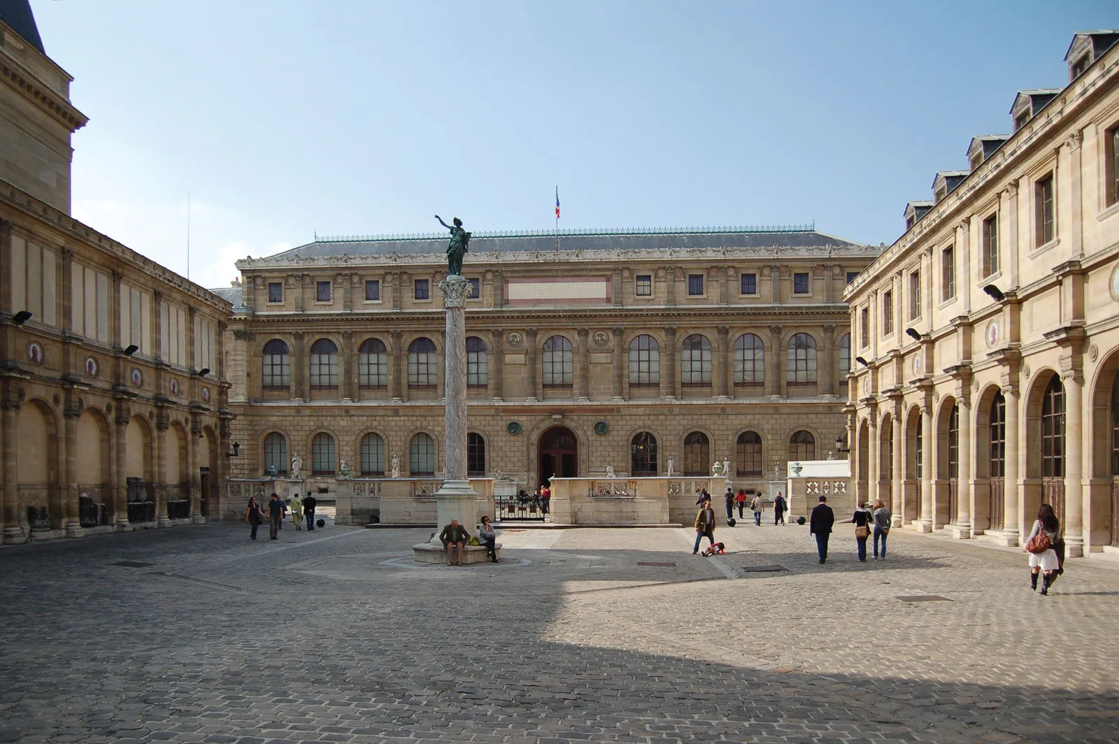 Take a look into the Paris School of Decorative Arts