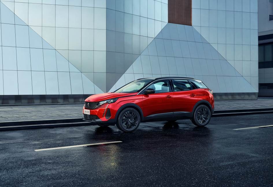 Peugeot 4008 Blackpack 2022 được hé lộ với thiết kế thể thao