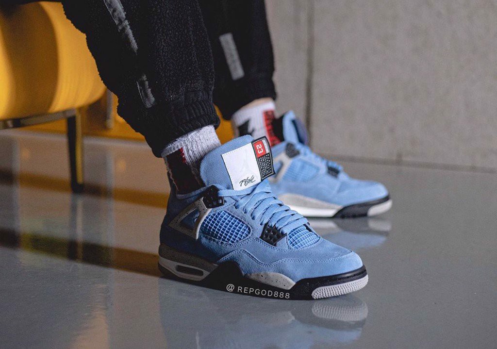 review-giay-air-jordan-4-unc