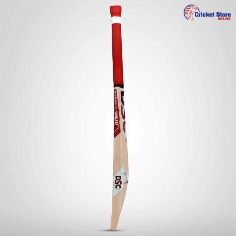 https://cdn11.bigcommerce.com/s-3954e/images/stencil/1280x1280/products/12198/19167/DSC-flip-5000-English-Willow-Cricket-Bat-44__09872.1622574247.jpg?c=2