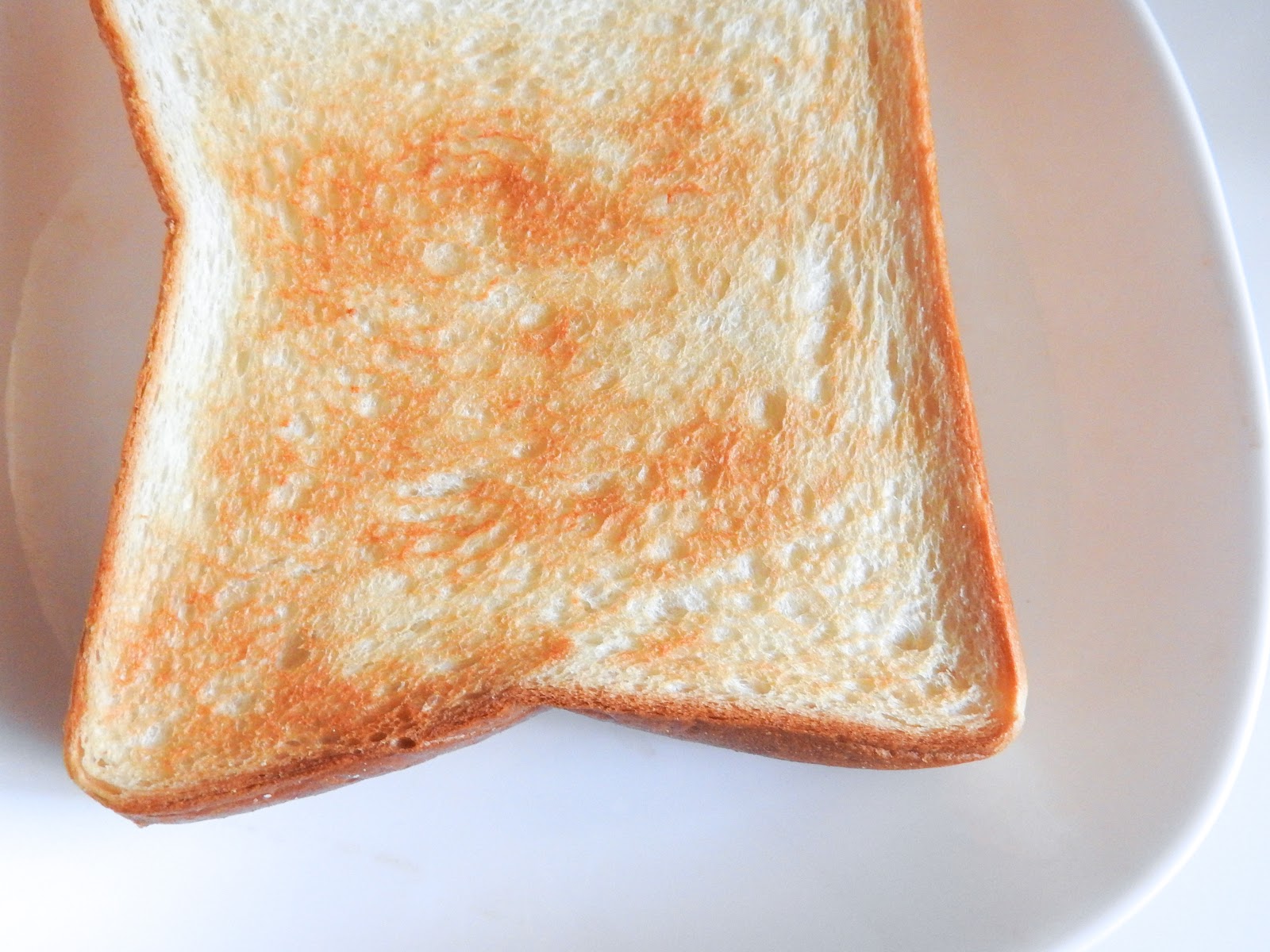 https://get.pxhere.com/photo/food-sliced-bread-toast-dish-white-bread-cuisine-ingredient-breakfast-bread-baked-goods-Milk-toast-Melba-toast-finger-food-dessert-produce-loaf-1605646.jpg